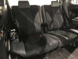 ゆとりある広々とした車内空間は、ドライブを始め買い物やレジャーなど、幅広く活躍します。