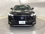 LEDヘッドライトを装備しています。LEDヘッドライトはとても明るく、雨の日や夜間走行も安全・安心です。オートライトコントロール付きで周囲の明るさに応じて自動で点灯・消灯します