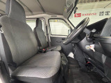 大切な人を乗せる車だから、きちんと選んで、安心して乗りたい。お客様のために認定中古車を多数ラインナップ!