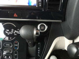 操作しやすいシフトレバー