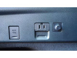 非常時やキャンプなどに役立つAC100Vコンセント付きです。