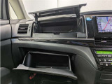 グローブボックスの収納もバッチリ