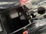運転席コンソールBOX内