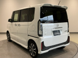 車が大好きなスタッフが心をこめて接客いたします。お客様一人一人のお車に対する思いや気持ちをうかがい、充実した時間が過ごせるよう努めます。