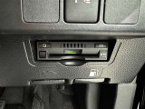 ETC車載器付きです。高速道路の料金所もスムーズに通過できます。