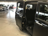 オイル交換無料。車検までのオイル交換無料チケットをお渡ししております。詳しくはお問い合わせください!!