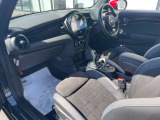 MINI認定中古車 車両本体価格に保証も含まれております!MINI認定中古車ですのでご安心くださいませ! BMW Premium Selection木更津 ・ MINI NEXT木更津