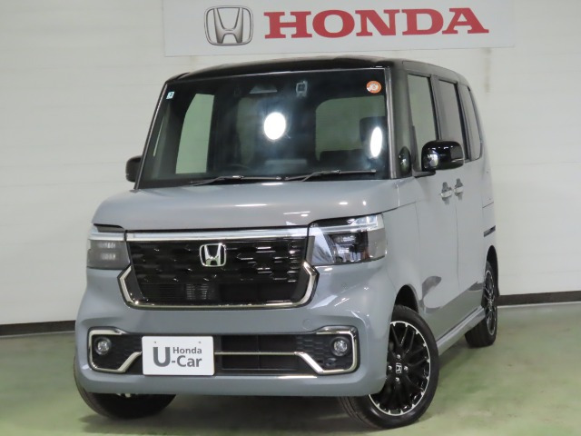N-BOXカスタム ターボ コーディネートスタイル 2トーン 4WD 