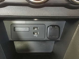 USB・電源ソケット