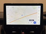 ディスプレイオーディオを装備。スマホとクルマをつなぐことで、これまでのナビに加えて、いろんなサービスが楽しめます。
