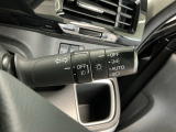 オートマチックシフトレバーは、手になじみ操作しやすい形状で安全運転にもつながります♪