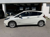 ノート 1.2 e-POWER メダリスト FOUR 4WD 