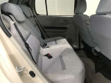 ゆとりある広々とした車内空間は、ドライブを始め買い物やレジャーなど、幅広く活躍します。一人でもみんなとでもお出かけを楽しみましょう!