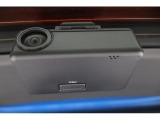 純正ドライブレコーダー装備です。録画した映像はWi-Fiによりスマホ、もしくはPCにてご確認いただけます。