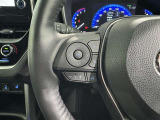 ステアリングスイッチ装備!運転しながら手元でオーディオの操作などができます。