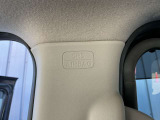 カーテンエアバック装備