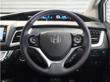 ◆ハンドル全体◆各種スイッチがハンドルから手を放さず操作できるので運転中でも楽に操作できます。