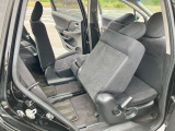 入庫した車両は美装斑がクリーニング☆専用洗剤や機械を使います。 安い!!でも綺麗をモットーに内外装ともに魂を込めて仕上げています
