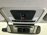 ホンダコネクトは事故や急病、あおり運転などのトラブル時に、ボタンひとつでオペレーターと通話でき、警察や消防への連携を迅速に行います。