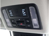 両側電動スライドドアのスイッチ付です。車内からもスイッチひとつで楽にドアの開閉が可能です。電動なので開閉時に力を使う必要がなく、半ドアになることもありません!