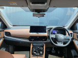 ガラスが大きく、目線も高いので視界が良く、運転しやすいです