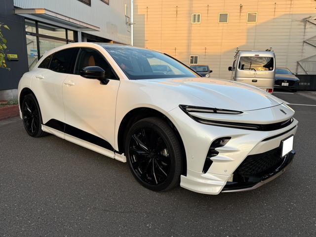 クラウンスポーツ 2.5 Z E-Four 4WD 