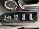 運転席ドアスイッチ