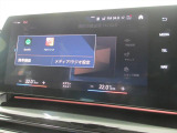 車両の頭脳といっても過言ではない『iDrive・システム』。オーディオ・ハンズフリー・ナビゲーションはもちろん、車両状況・操作説明まで確認する事ができます。