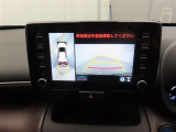 バックモニターを装備しています。車庫入れ時等に車両後方が確認出来るのでとても便利です。
