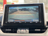 バックガイドモニターで、後方を確認しながら安心して駐車することができます。運転初心者も熟練者も必須の機能ですよ!