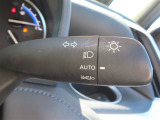 AUTOの位置にセットしておくと、暗くなったら自動でライトの点灯をサポートしてくれます!高速道路でのトンネル通過時など便利です!