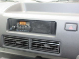AM・FMラジオ付きです。