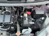 アイドリングストップ機能がついているので、停車時にエンジンを止めて燃料消費を抑えます。環境にもお財布に優しいですね♪