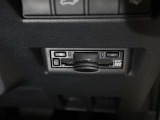 ETC車載器が搭載されているので、高速道路の乗り降りもノンストップで通過できます♪