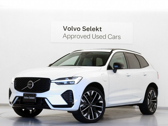 XC60 ウルトラ T6 AWD プラグイン ハイブリッド 4WD