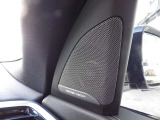 Harman Kardonのスピーカーがついており、より立体的に音を楽しめ、「車内を音楽で満たす」スピーカーです。