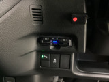 ETCが付いていれば高速道路の料金所も楽々通過!これで小銭を用意しなければいけない煩わしさも軽減されますね♪