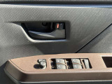 運転席窓操作部