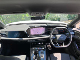 Audiのインテリアはエクステリア同様、優れたデザイン性とクオリティ、そして機能性を兼ね備えております。