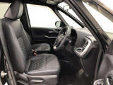 【運転席・助手席】です!実際お座りいただくのが分かりやすいと思いますので、ぜひお気軽にご来店ください♪状態もいいですよ☆