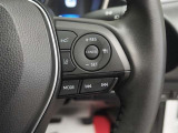 レーダークルーズコントロール(全車速追従機能)付きです。前方車両の車速に応じて追従支援してくれるので、ロングドライブも快適です。詳細は販売店スタッフまでお尋ねください。