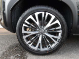 トヨタ認定中古車保証付!(1年間、距離無制限 HV車はHV保証付) 別途延長保証もご用意しております♪ ぜひ現車を確認にご来店ください