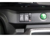 ◆◆両側電動スライドドア!!荷物で手が塞がる時など簡単にドアの開閉が出来ます!何より力いらずで開閉OK!女性やお年寄りにも優しい♪電動機能はOFFにもできますから元気なお子様の駆け出しも安心!
