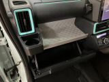 大阪ダイハツ販売(株)U-CAR八尾 までご連絡お待ちしております☆ 気になる事はなんでもお気軽にお問い合わせください!