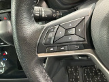 ステアリングにオーディオ操作スイッチが付いています。オーディオ画面に直接タッチしなくても操作が出来ますので、運転に集中できます。