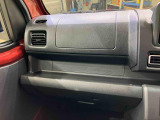 納車前にはプロのメカニックが、各部の点検を行います。ディーラーにしか出来ない品質、そしてサービスできっと満足していただけると思います!