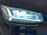 【LEDヘッドライト】オートライトの最大のメリットは付け忘れや消し忘れが無くなることです。屋内駐車場やトンネルに入ったとき、特に実感できます。
