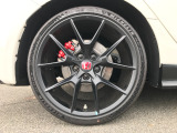 ホンダ純正のアルミホイールが装備されています。