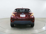 C-HR ハイブリッド 1.8 S LED パッケージ