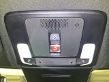 Honda CONNECTサービス対応車です。Honda CONNECT用緊急通報ボタン/トラブルサポートボタンが付いています。